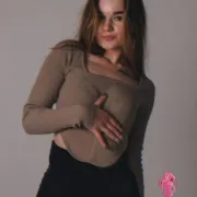Жулдыз фото 3 - Алматы, 20 лет, стройная, шатенка, 159 см, 51 кг, грудь 1 размер
