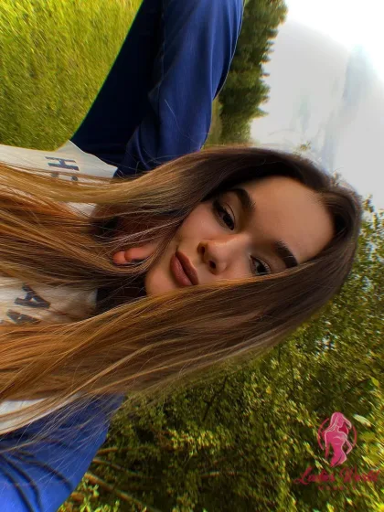 Жулдыз фото 5 - Алматы, 20 лет, стройная, шатенка, 159 см, 51 кг, грудь 1 размер