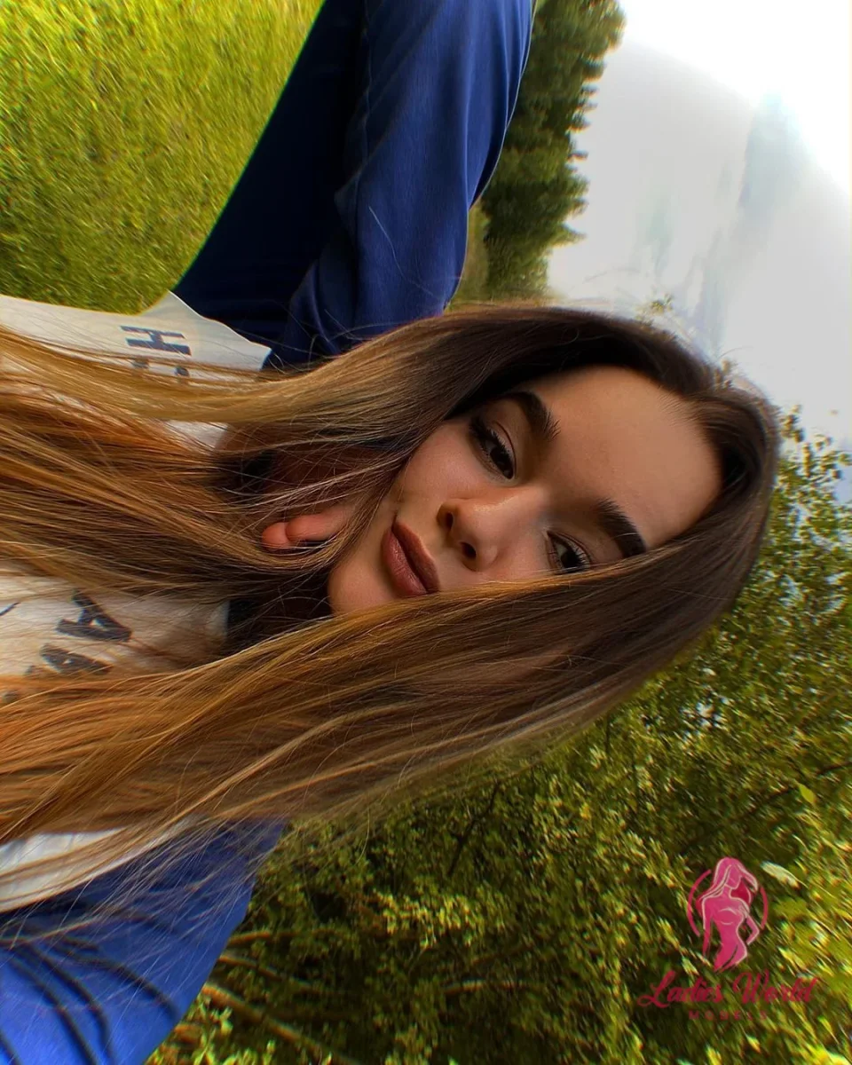Жулдыз фото 5 - Алматы, 20 лет, стройная, шатенка, 159 см, 51 кг, грудь 1 размер