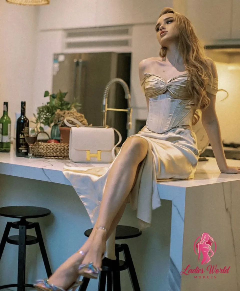 Канипа фото 6 - Жезказган, 28 лет, стройная, блондинка, 167 см, 55 кг, грудь 2 размер