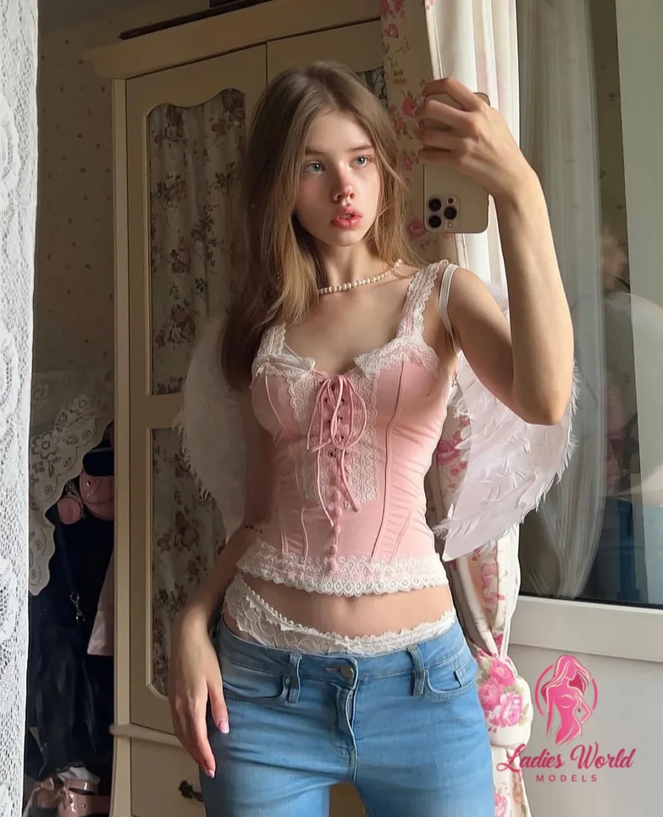 Жайнагуль фото 2 - Алматы, 20 лет, стройная, шатенка, 171 см, 52 кг, грудь 2 размер