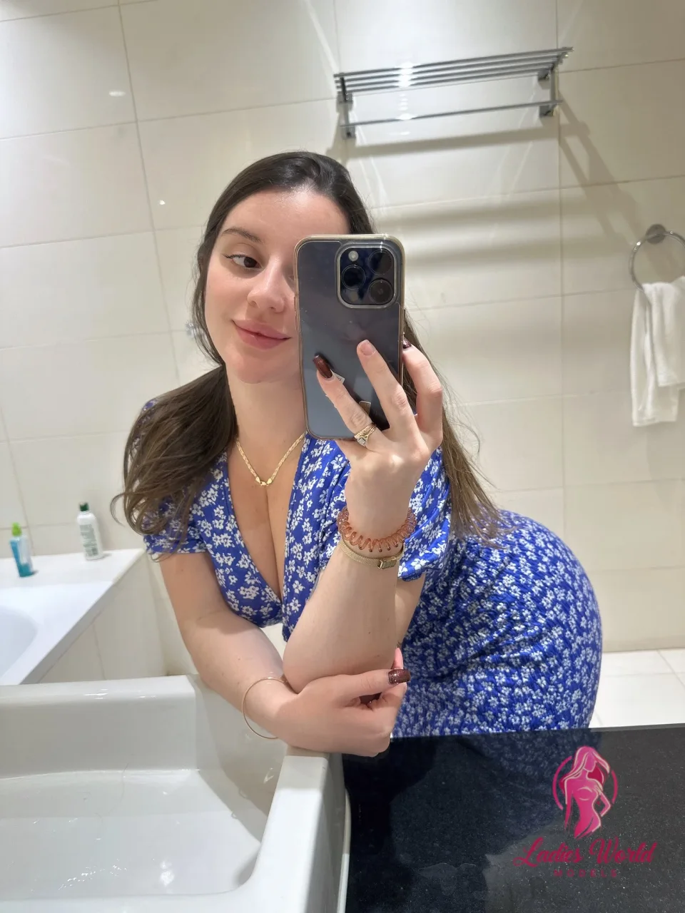 Ларочка фото 10 - Алматы, 21 год, стройная, блондинка, 170 см, 65 кг, грудь 2 размер