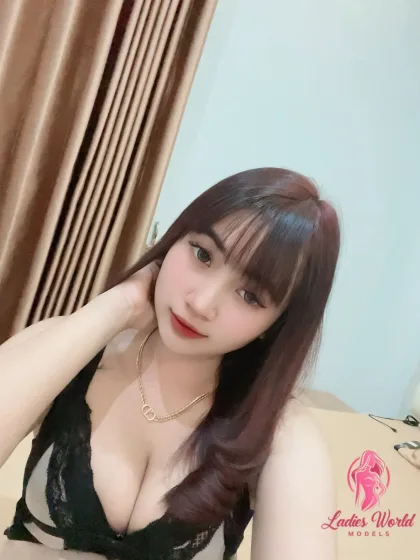 Адиляна фото 4 - Шымкент, 22 года, стройная, черные волосы, 168 см, 49 кг, грудь 3 размер