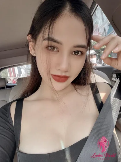 Руслана фото 3 - Алматы, 27 лет, стройная, черные волосы, 167 см, 50 кг, грудь 3 размер