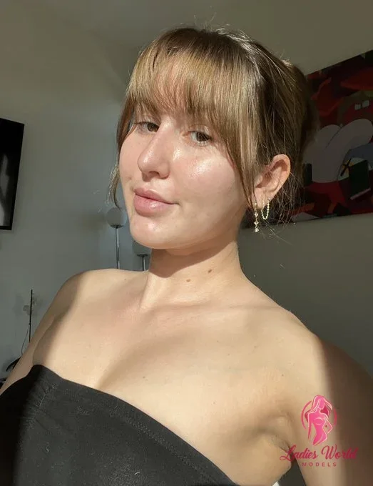 Алла фото 3 - Караганда, 30 лет, обычная, шатенка, 160 см, 52 кг, грудь 2 размер