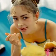 Мира фото 1 - Туркестан, 24 года, стройная, шатенка, 170 см, 53 кг, грудь 2 размер